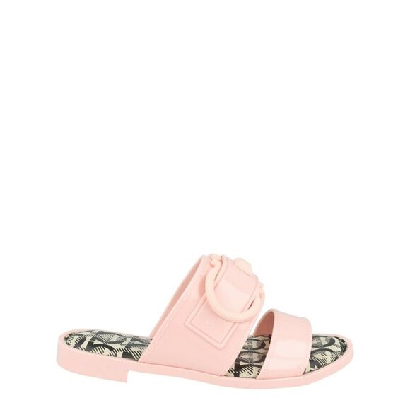 Taryn G Sandals